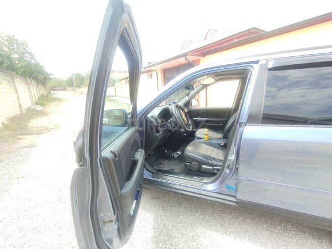 Honda CR-V 2003, 407,000 km - 2.4 l - Quba