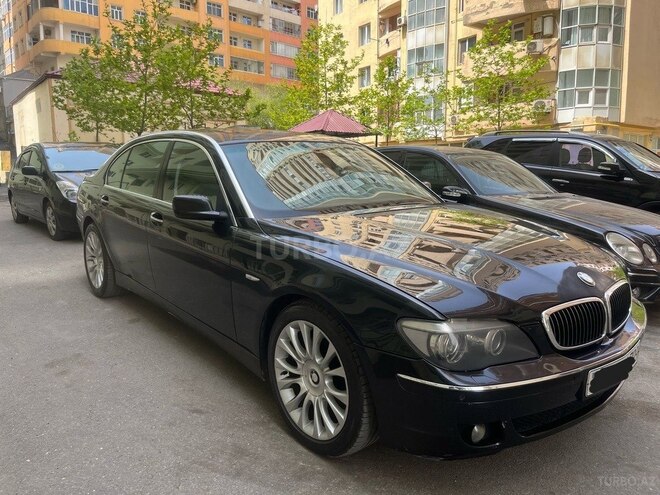 BMW 740 2005, 220,000 km - 4.0 l - Bakı