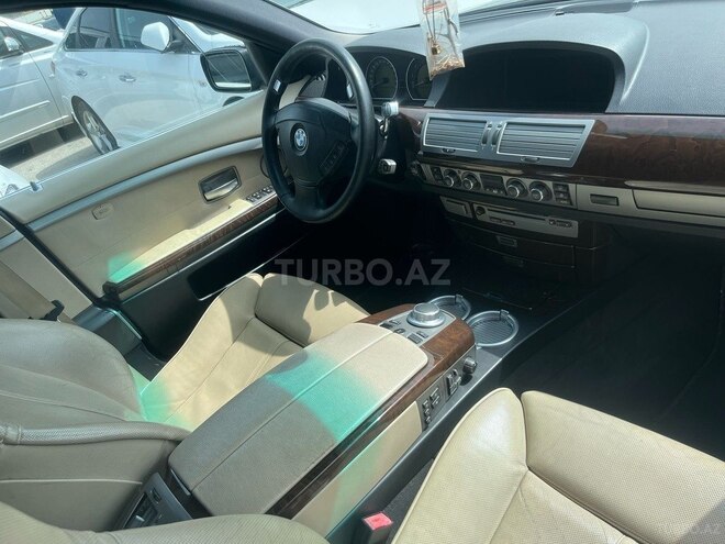BMW 740 2005, 220,000 km - 4.0 l - Bakı