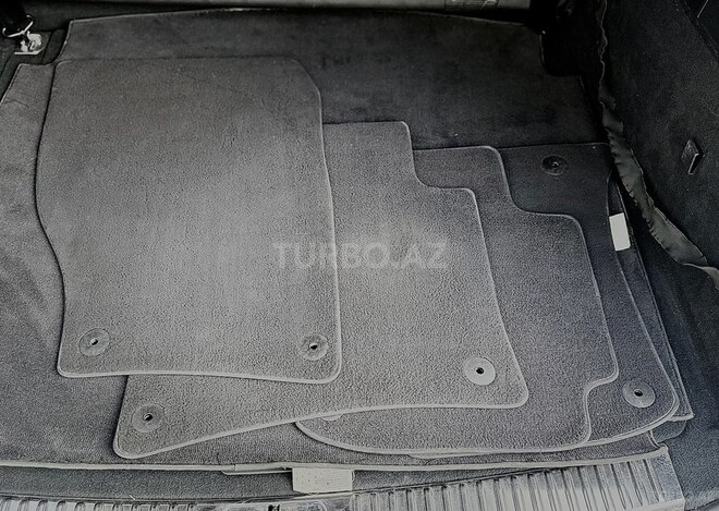 Volkswagen Touareg 2010, 278,000 km - 3.6 л - Bakı