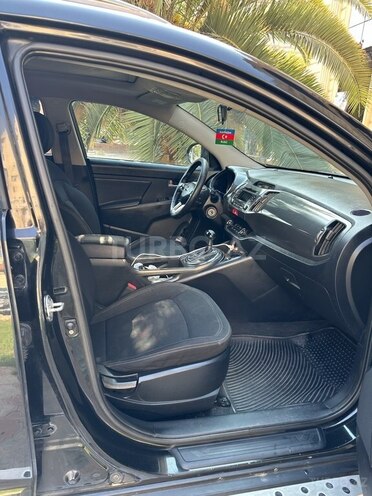 Kia Sportage 2010, 235,000 km - 2.0 л - Bakı