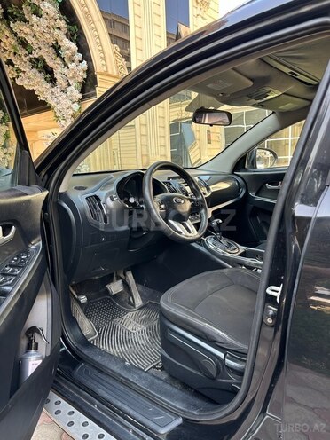 Kia Sportage 2010, 235,000 km - 2.0 л - Bakı
