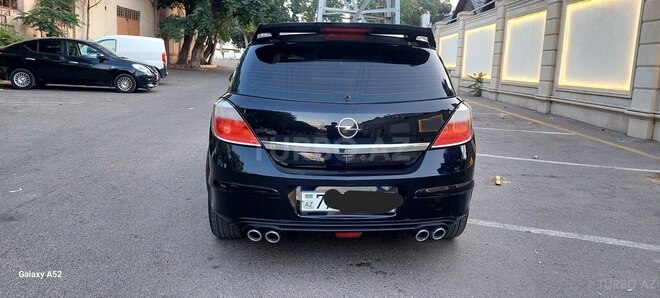 Opel Astra 2006, 260,000 km - 1.4 l - Bakı