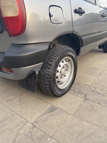 Chevrolet Niva 2004, 202,000 km - 1.7 l - Bakı