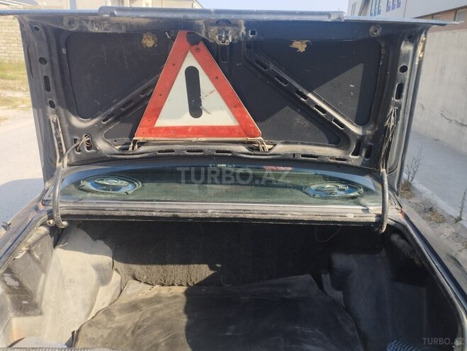 Mercedes 190 1991, 288,969 km - 2.3 l - Bakı