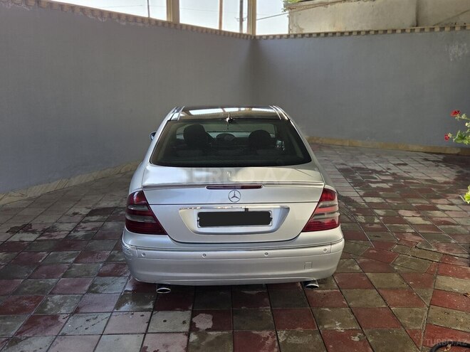 Mercedes E 270 2003, 400,000 km - 2.7 l - Bakı