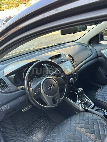Kia Cerato 2011, 292,100 km - 1.6 л - Bakı