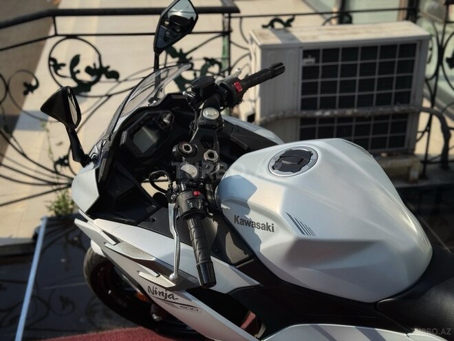 Kawasaki  2024, 2,268 km - 0.5 l - Bakı