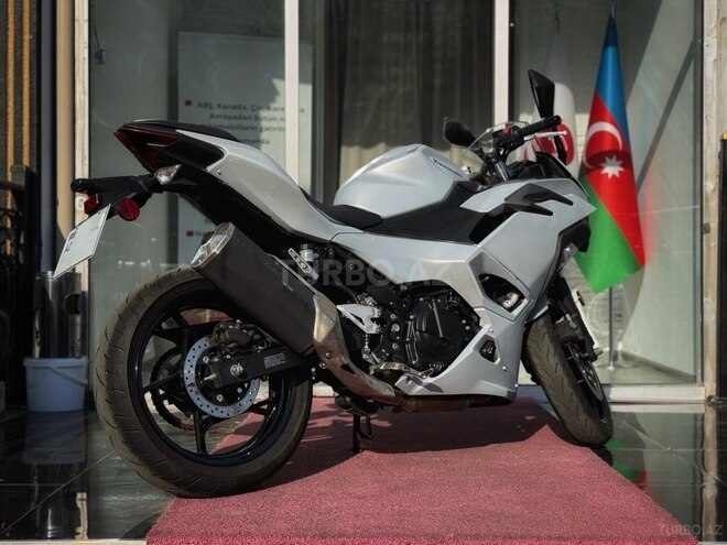Kawasaki  2024, 2,268 km - 0.5 l - Bakı