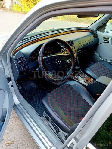 Mercedes C 200 1999, 310,000 km - 2.0 л - Beyləqan