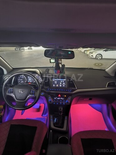 Hyundai Elantra 2018, 160,452 km - 2.0 l - Bakı