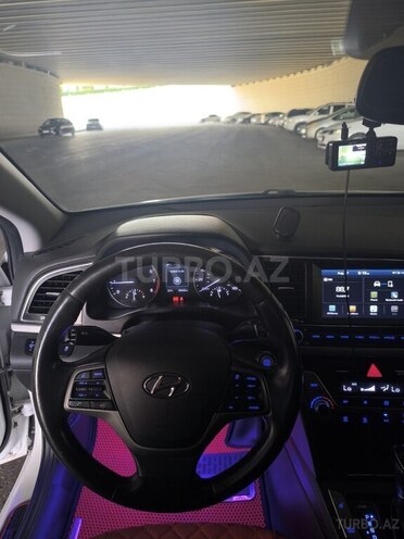Hyundai Elantra 2018, 160,452 km - 2.0 l - Bakı
