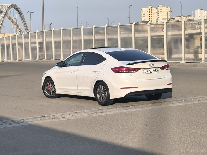 Hyundai Elantra 2018, 160,452 km - 2.0 l - Bakı