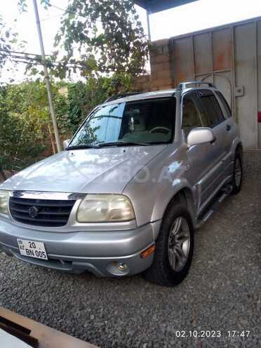 Suzuki Grand Vitara 2001, 238,255 km - 2.5 л - Gəncə