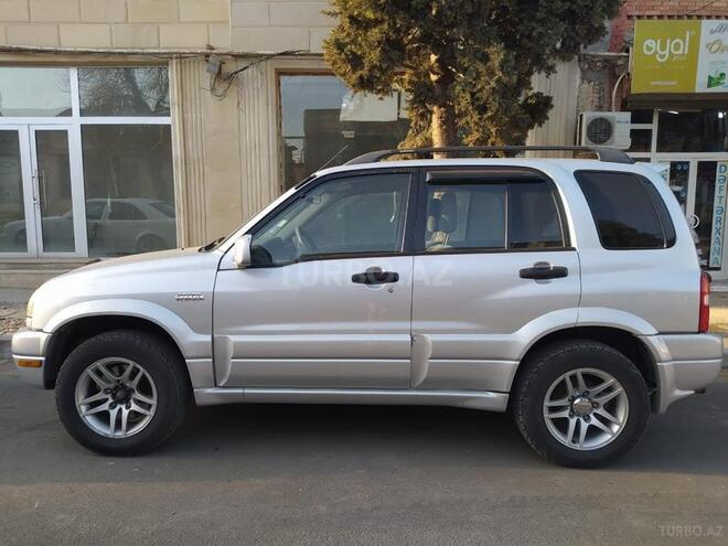 Suzuki Grand Vitara 2001, 238,255 km - 2.5 л - Gəncə