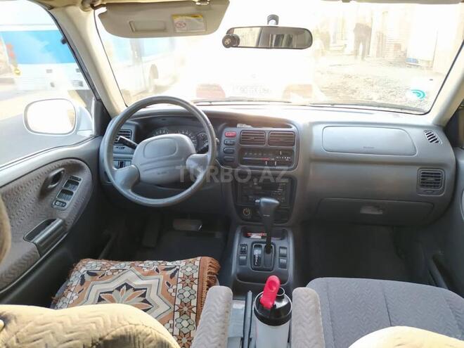 Suzuki Grand Vitara 2001, 238,255 km - 2.5 л - Gəncə