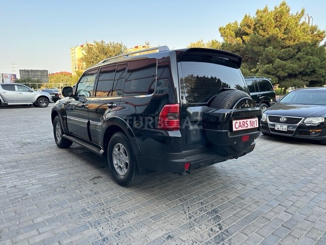 Mitsubishi Pajero 2007, 168,000 km - 3.0 л - Sumqayıt