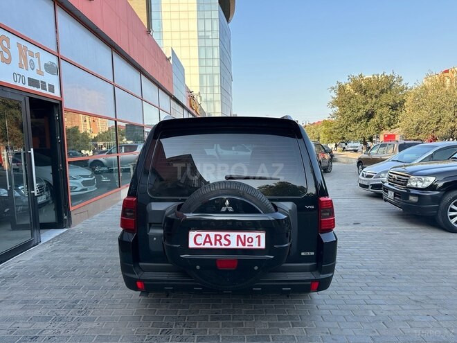 Mitsubishi Pajero 2007, 168,000 km - 3.0 л - Sumqayıt