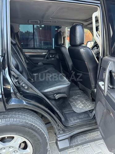 Mitsubishi Pajero 2007, 168,000 km - 3.0 л - Sumqayıt