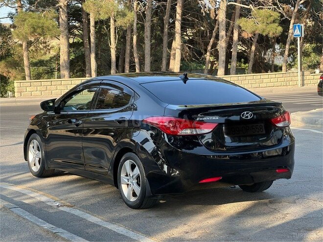 Hyundai Elantra 2013, 232,000 km - 1.8 л - Bakı