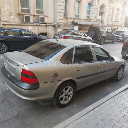 Opel Vectra 1997, 121,600 km - 2.0 l - Bakı