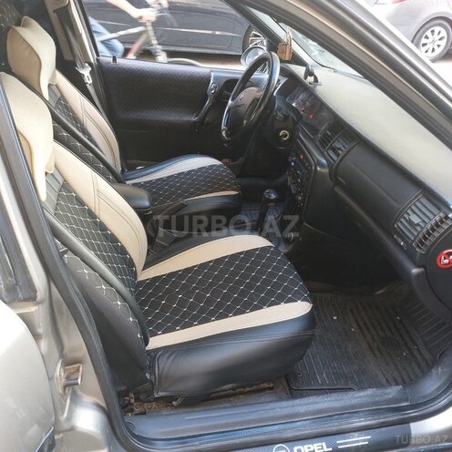 Opel Vectra 1997, 121,600 km - 2.0 l - Bakı