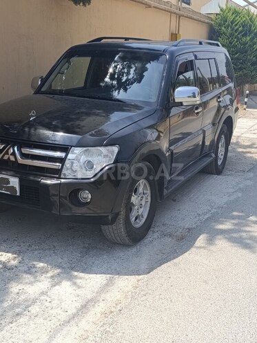 Mitsubishi Pajero 2007, 244,000 km - 3.0 л - Bakı