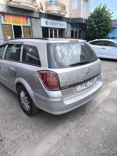 Opel Astra 2005, 250,000 km - 1.4 л - Qusar