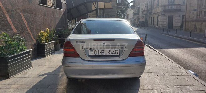 Mercedes C 200 2000, 413,339 km - 2.0 l - Bakı