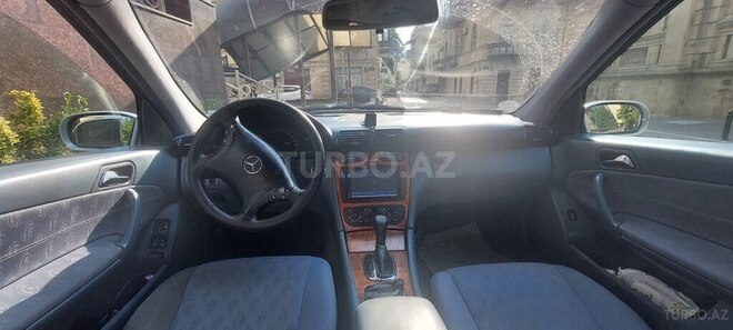 Mercedes C 200 2000, 413,339 km - 2.0 l - Bakı