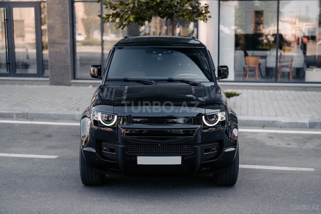 Land Rover Defender 2024, 35,800 km - 2.0 l - Bakı
