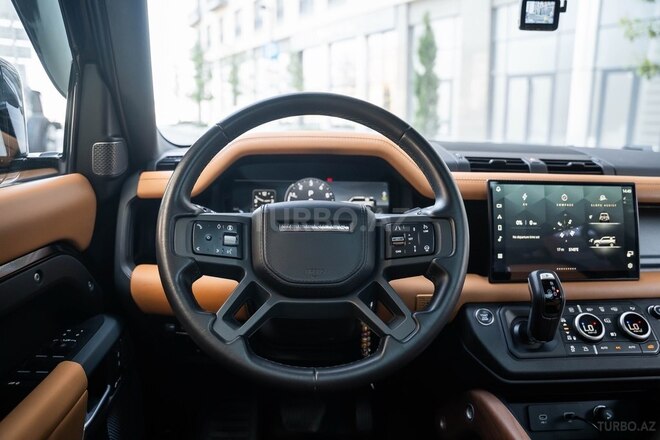 Land Rover Defender 2024, 35,800 km - 2.0 l - Bakı