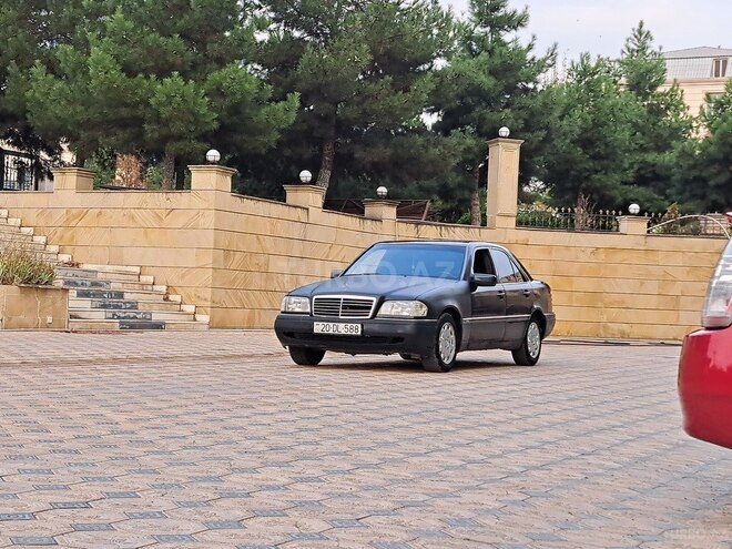 Mercedes C 180 1995, 430,441 km - 1.8 l - Gəncə