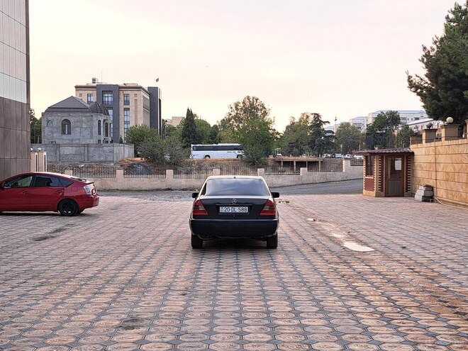 Mercedes C 180 1995, 430,441 km - 1.8 l - Gəncə