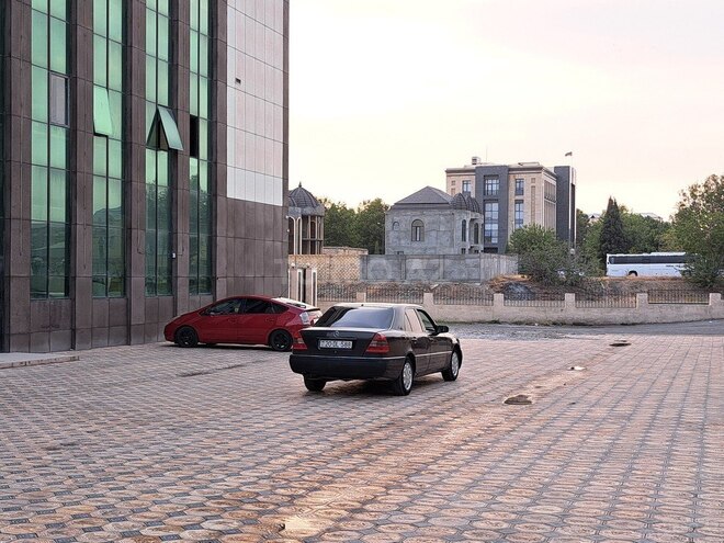 Mercedes C 180 1995, 430,441 km - 1.8 l - Gəncə