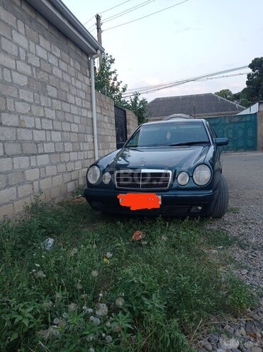 Mercedes E 230 1997, 351,000 km - 2.3 l - Tovuz