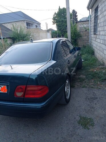 Mercedes E 230 1997, 351,000 km - 2.3 l - Tovuz