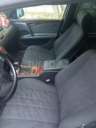 Mercedes E 230 1997, 351,000 km - 2.3 l - Tovuz