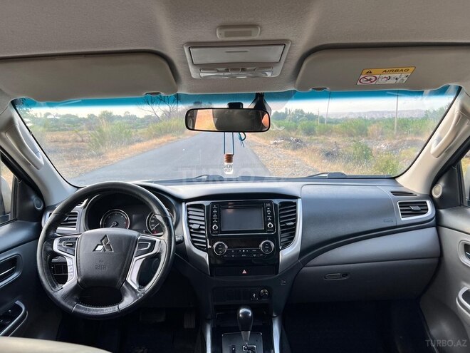 Mitsubishi L200 2019, 132,000 km - 2.4 l - Şəmkir