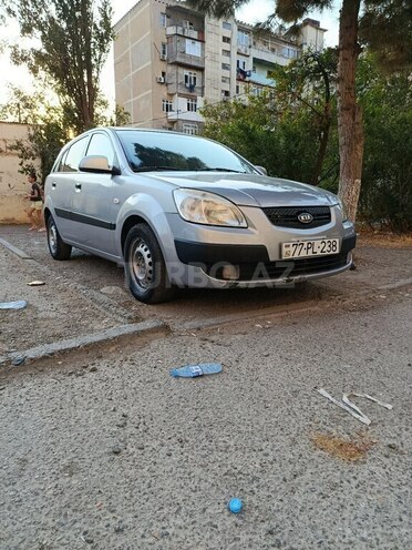 Kia Rio 2006, 267,000 km - 1.4 l - Sumqayıt
