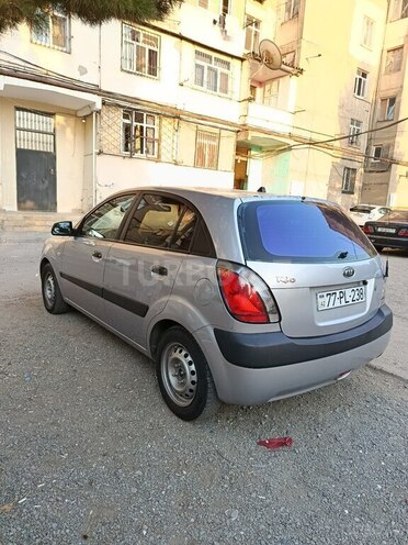 Kia Rio 2006, 267,000 km - 1.4 l - Sumqayıt