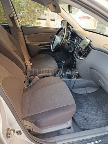 Kia Rio 2006, 267,000 km - 1.4 l - Sumqayıt