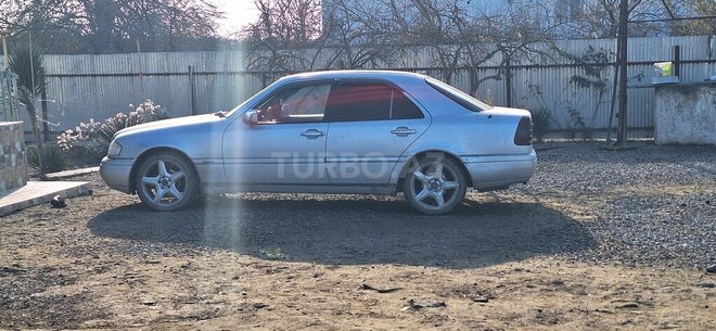 Mercedes C 220 1996, 415,335 km - 2.2 л - Kürdəmir