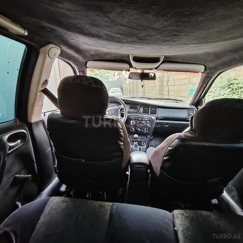 Opel Vectra 1999, 414,000 km - 1.6 л - Bakı