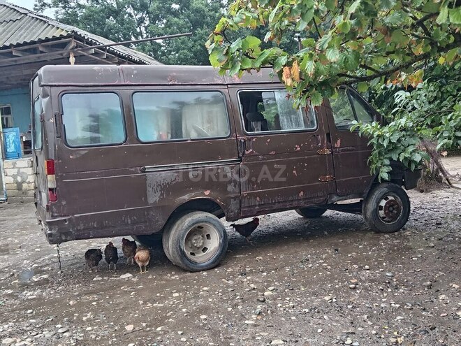 GAZ 32212 2000, 200,000 km - 2.4 л - Ağsu