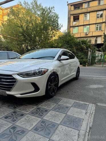 Hyundai Elantra 2016, 203,991 km - 2.0 л - Bakı