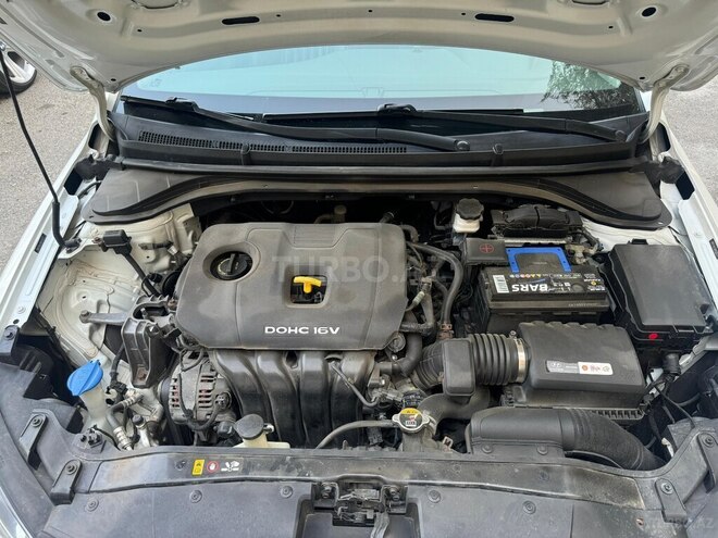 Hyundai Elantra 2016, 203,991 km - 2.0 л - Bakı