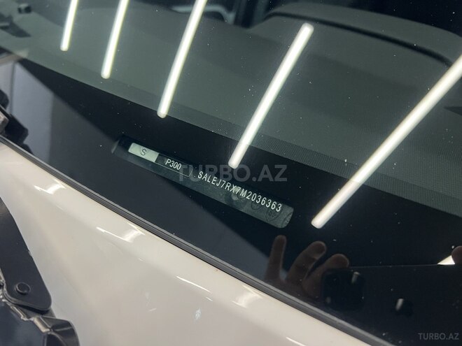 Land Rover Defender 2020, 82,000 km - 2.0 л - Bakı