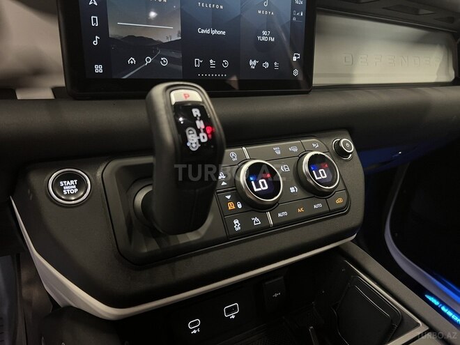 Land Rover Defender 2020, 82,000 km - 2.0 л - Bakı