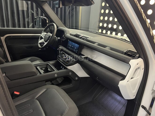 Land Rover Defender 2020, 82,000 km - 2.0 л - Bakı